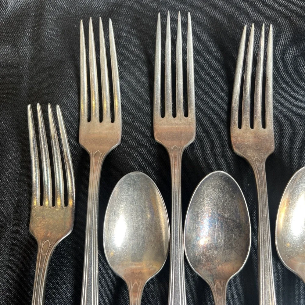 Wm Rogers dinner forks